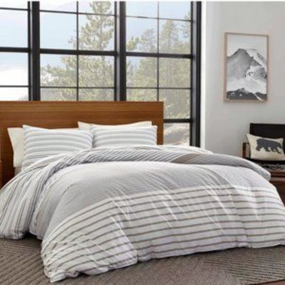 Eddie Bauer Home King Duvet Set - Cover with two Pillow Shams - Picture 1 of 5